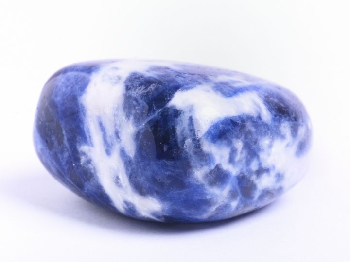 Sodalit – kámen intuice a logiky - Svět minerálů